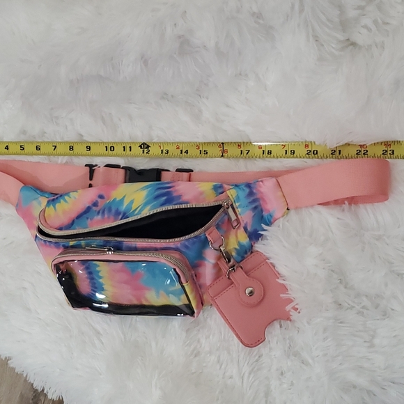 NWOT Fanny Pack - Picture 5 of 9